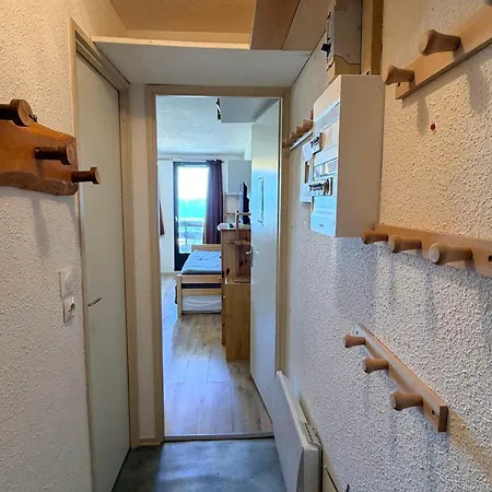 3 Pers, Au Pied Des Pistes Avec Balcon - Fr-1-557-138 Lägenhet